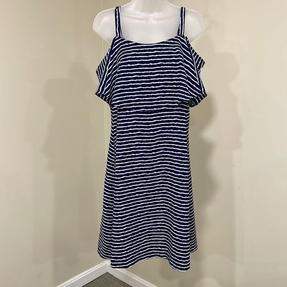 NWOT Signature by Robbie Bee Navy White Cold Shoulder Dress.  Size 6 S small - Picture 1 of 10